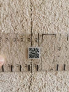 Mesure largeur fissure avec fissuromètre