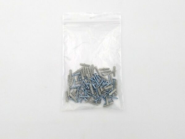 Sachet de chevilles et vis pour fixation jauge Saugnac