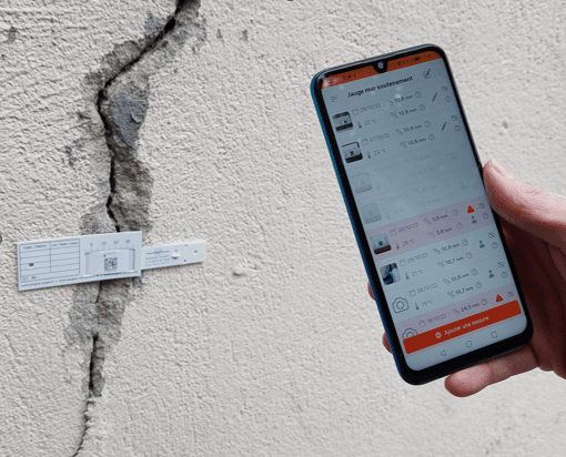 Suivi des fissures avec l'application Saugnac